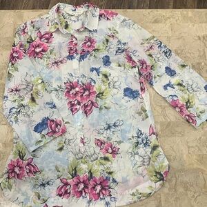 ❤️ Northern Reflections Floral Top